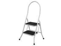 Folding steps with high back