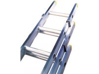 Triple extension ladder - 1.8m